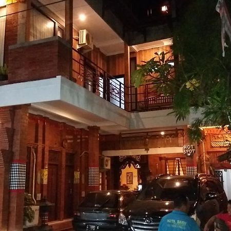 Homestay Kota Baru Jepara Exteriör bild