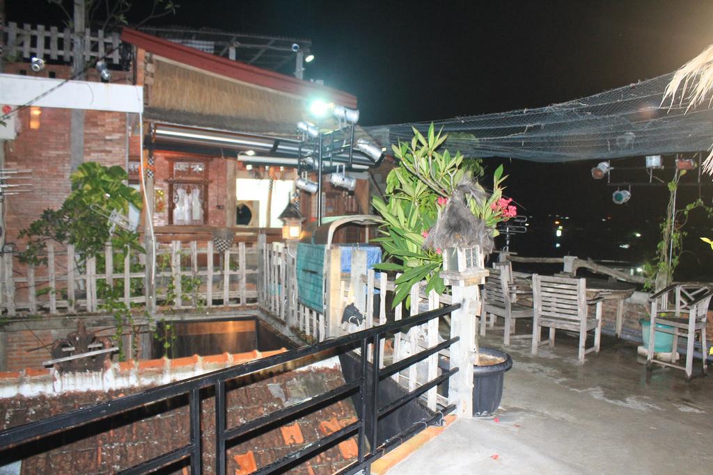 Homestay Kota Baru Jepara Exteriör bild
