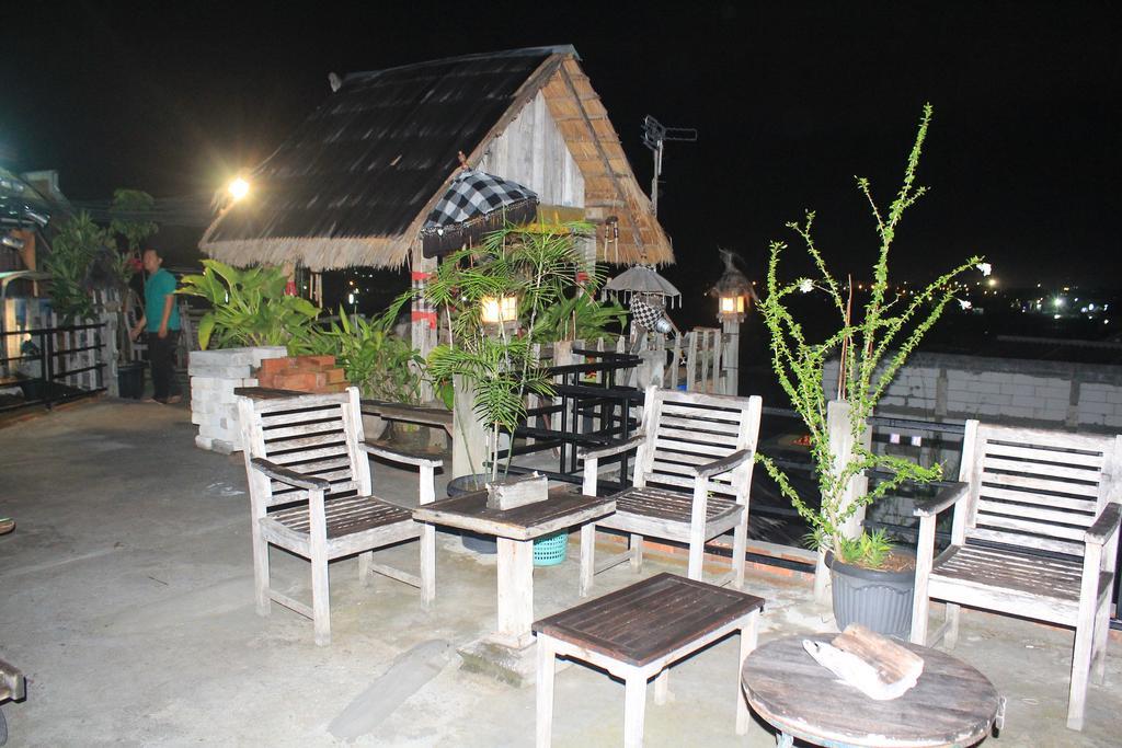 Homestay Kota Baru Jepara Exteriör bild