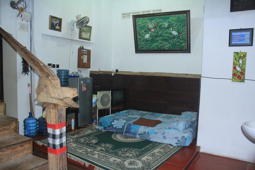 Homestay Kota Baru Jepara Exteriör bild